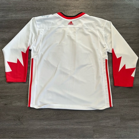 Team Canada World Cup of Hockey Jersey - Picture 3 of 10
